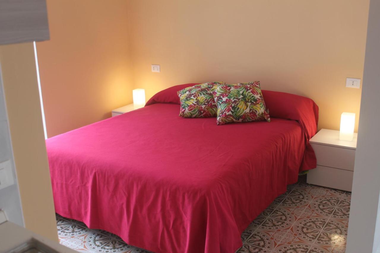 Camere Dieci Maggio- Beb Dory, Nemo, Guizzo Ponza Luaran gambar